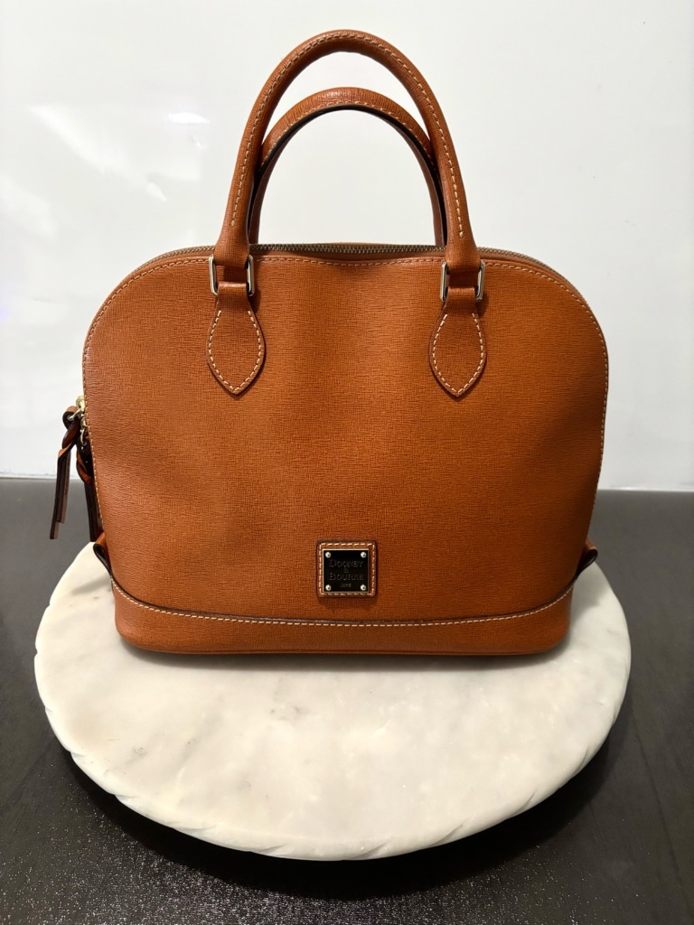 Dooney & Bourke Pebble Grain Zip Zip Domed Satchel Bag Purse Tan Brown Caramel